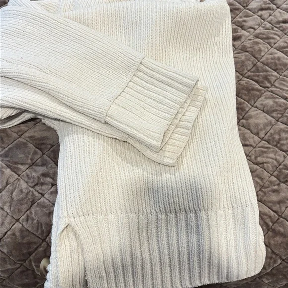 Abercrombie & Fitch Cream Cardigan Sweater - Picture 7 of 7